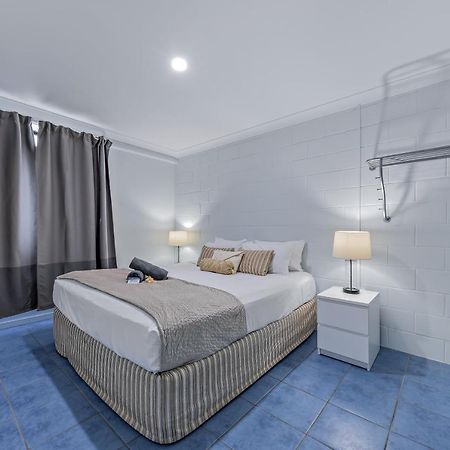 Airlie Sun & Sand Accommodation #5 Airlie Beach Esterno foto
