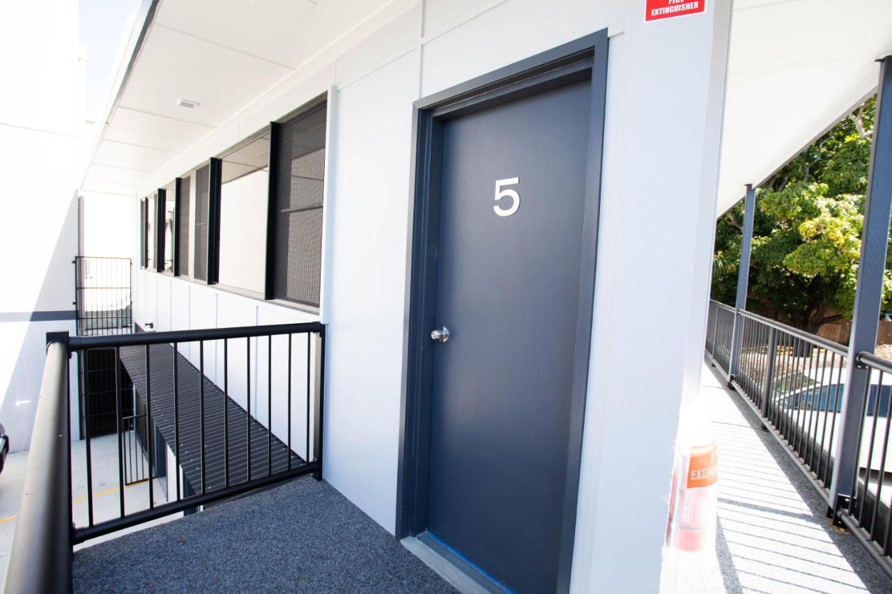 Airlie Sun & Sand Accommodation #5 Airlie Beach Esterno foto