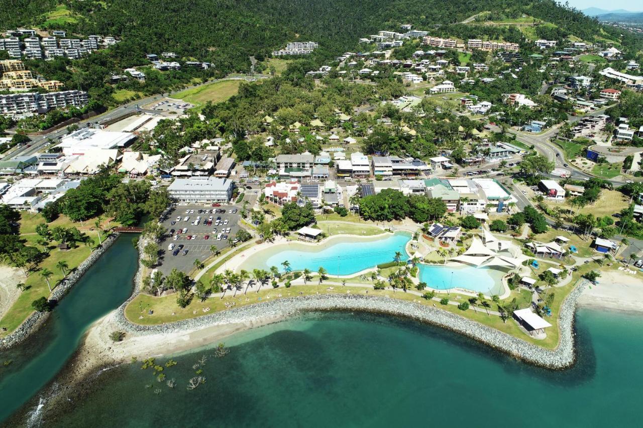 Airlie Sun & Sand Accommodation #5 Airlie Beach Esterno foto